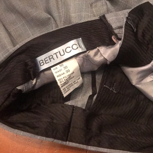 Bertucci Men’s Dress Pant - Picture 4 of 5